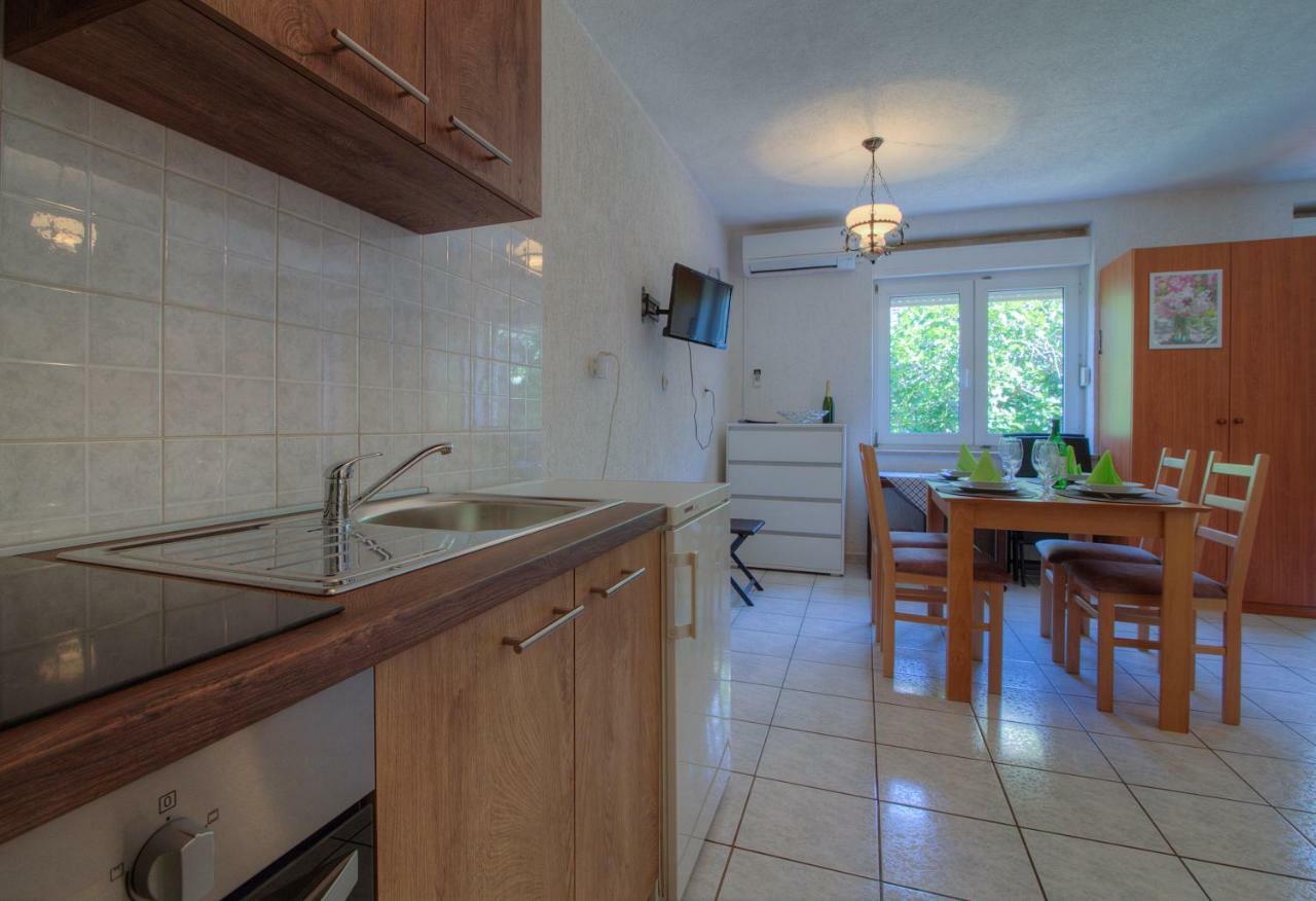 Senj Apartment Exterior photo